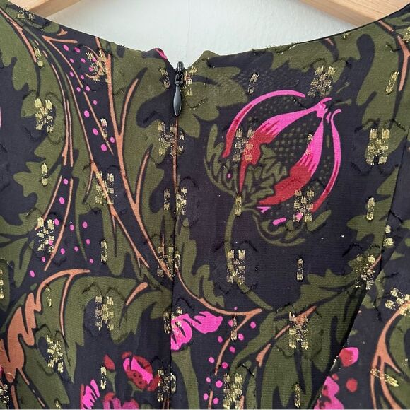 Anthropologie Ett Twa Brenda Jumpsuit Dark Floral Metallic Size 0 Party - Picture 4 of 15